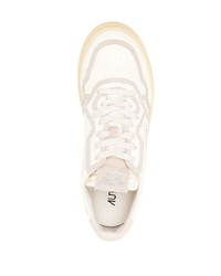 hellbeige Leder niedrige Sneakers von AUTRY