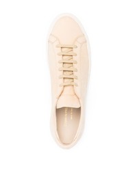 hellbeige Leder niedrige Sneakers von Common Projects