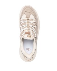 hellbeige Leder niedrige Sneakers von UGG