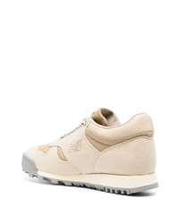 hellbeige Leder niedrige Sneakers von New Balance