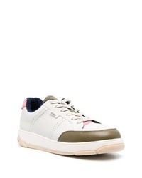 hellbeige Leder niedrige Sneakers von Gcds