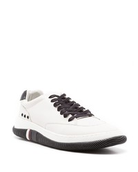 hellbeige Leder niedrige Sneakers von OSKLEN