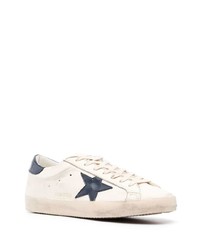 hellbeige Leder niedrige Sneakers von Golden Goose