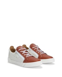 hellbeige Leder niedrige Sneakers von Giuseppe Zanotti