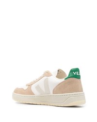 hellbeige Leder niedrige Sneakers von Veja