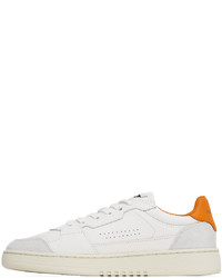 hellbeige Leder niedrige Sneakers von Axel Arigato