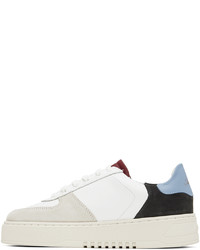 hellbeige Leder niedrige Sneakers von Axel Arigato