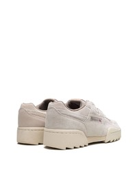 hellbeige Leder niedrige Sneakers von Reebok