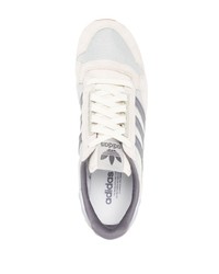 hellbeige Leder niedrige Sneakers von adidas