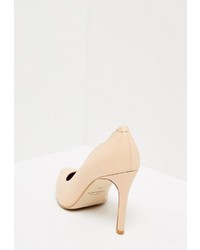 hellbeige Leder Pumps von faina