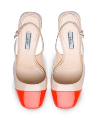 hellbeige Leder Pumps von Prada