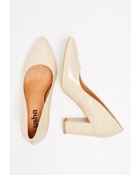 hellbeige Leder Pumps von Usha