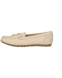 hellbeige Leder Slipper von Clarks