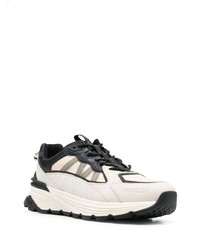 hellbeige Leder Sportschuhe von Moncler