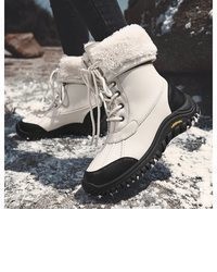 hellbeige Lederwinterschuhe von HUSK'SWARE