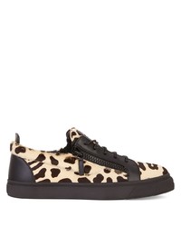 hellbeige niedrige Sneakers mit Leopardenmuster