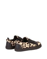 hellbeige niedrige Sneakers mit Leopardenmuster von Giuseppe Zanotti
