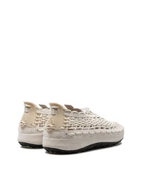 hellbeige niedrige Sneakers von Nike