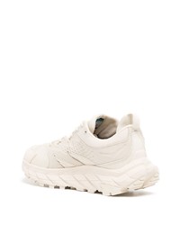 hellbeige niedrige Sneakers von Hoka One One