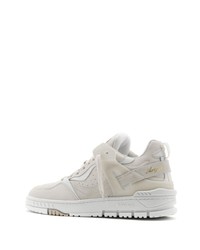 hellbeige niedrige Sneakers von Axel Arigato