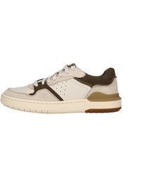hellbeige niedrige Sneakers von Clarks