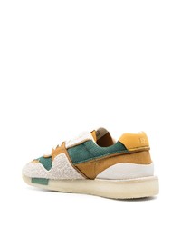 hellbeige niedrige Sneakers von Clarks Originals