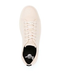 hellbeige niedrige Sneakers von Dr. Martens