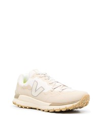 hellbeige niedrige Sneakers von Veja