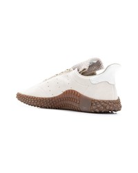 hellbeige niedrige Sneakers von adidas