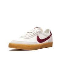 hellbeige niedrige Sneakers von Nike