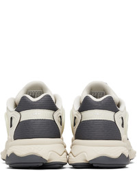 hellbeige niedrige Sneakers von adidas Originals