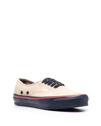 hellbeige niedrige Sneakers von Vans