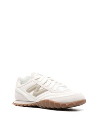 hellbeige niedrige Sneakers von New Balance