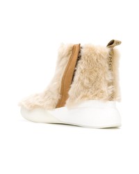 hellbeige Pelz Stiefeletten von Stella McCartney