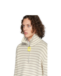 hellbeige Pullover mit einem Reißverschluss am Kragen von JW Anderson