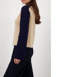 hellbeige Pullover mit einem Rundhalsausschnitt von MONARI