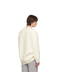 hellbeige Pullover mit einem Rundhalsausschnitt von Judy Turner