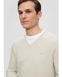 hellbeige Pullover mit einem V-Ausschnitt von s.Oliver
