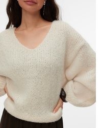 hellbeige Pullover mit einem V-Ausschnitt von Vero Moda