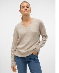 hellbeige Pullover mit einem V-Ausschnitt von Vero Moda