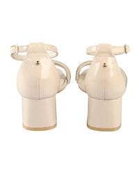 hellbeige Pumps von Buffalo