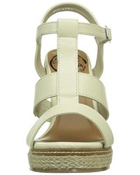 hellbeige Sandalen von Initiale