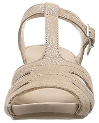 hellbeige Sandalen von Luxat