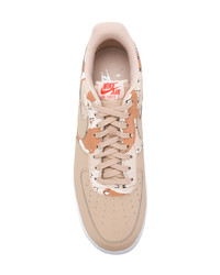 hellbeige Segeltuch niedrige Sneakers von Nike