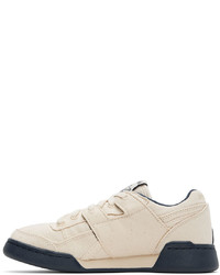 hellbeige Segeltuch niedrige Sneakers von Reebok Classics