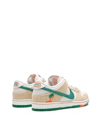 hellbeige Segeltuch niedrige Sneakers von Nike