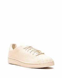 hellbeige Segeltuch niedrige Sneakers von adidas