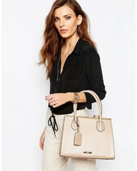 hellbeige Shopper Tasche mit Schlangenmuster von Dune