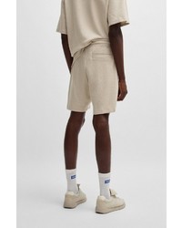 hellbeige Shorts von HUGO Blue