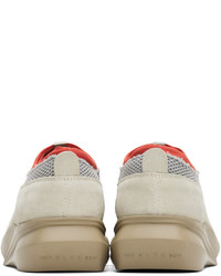 hellbeige Slip-On Sneakers aus Wildleder von 1017 Alyx 9Sm